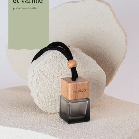 Pistachio and Vanilla — Feu&Co