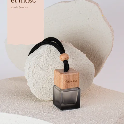 Suede & Musk — Feu&Co